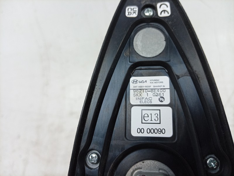 Recambio de antena para hyundai kona (os, ose, osi) 1.6 gdi hybrid referencia OEM IAM  96210BE400EB 