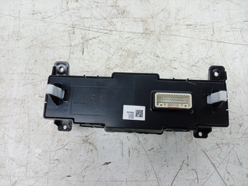 Recambio de mando multifuncion para hyundai kona (os, ose, osi) 1.6 gdi hybrid referencia OEM IAM  93310BE020 