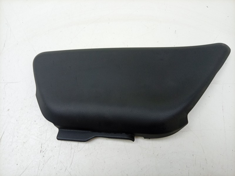 Recambio de moldura para maserati ghibli iii (m157) 3.0 s q4 referencia OEM IAM  670012471 