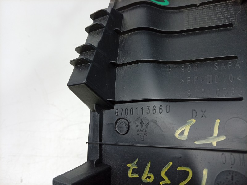 Recambio de moldura para maserati ghibli iii (m157) 3.0 s q4 referencia OEM IAM  6700113660 