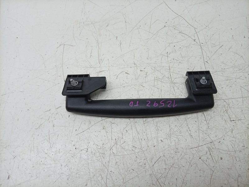 Recambio de asidero techo trasero derecho para maserati ghibli iii (m157) 3.0 s q4 referencia OEM IAM  670024685 