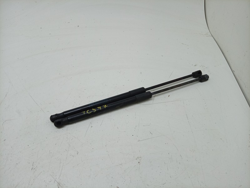 Recambio de amortiguadores capo para maserati ghibli iii (m157) 3.0 s q4 referencia OEM IAM  670008872 