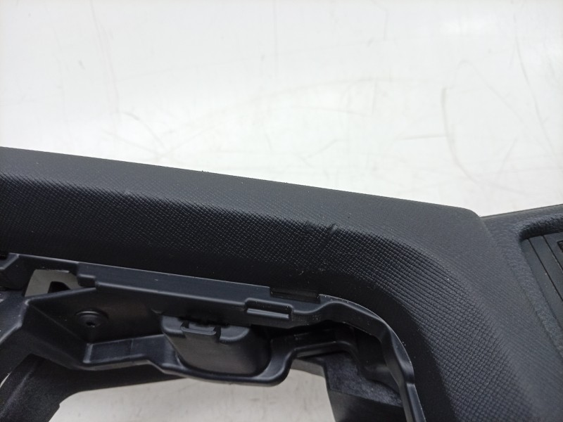 Recambio de consola central para skoda octavia iv (nx3, nn3, pv3) 2.0 tdi referencia OEM IAM  5E4863241A 