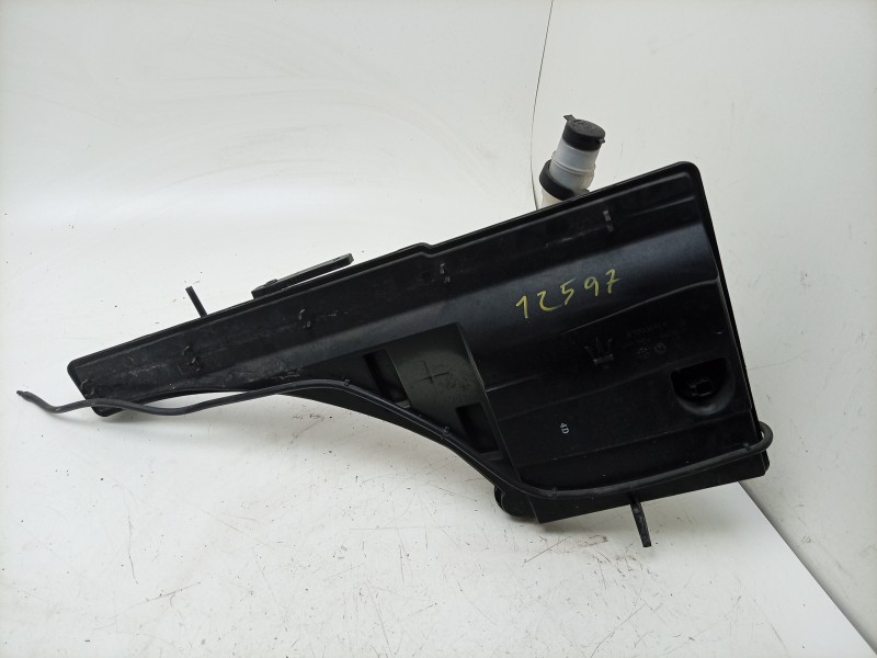 Recambio de deposito limpia para maserati ghibli iii (m157) 3.0 s q4 referencia OEM IAM  670006414 