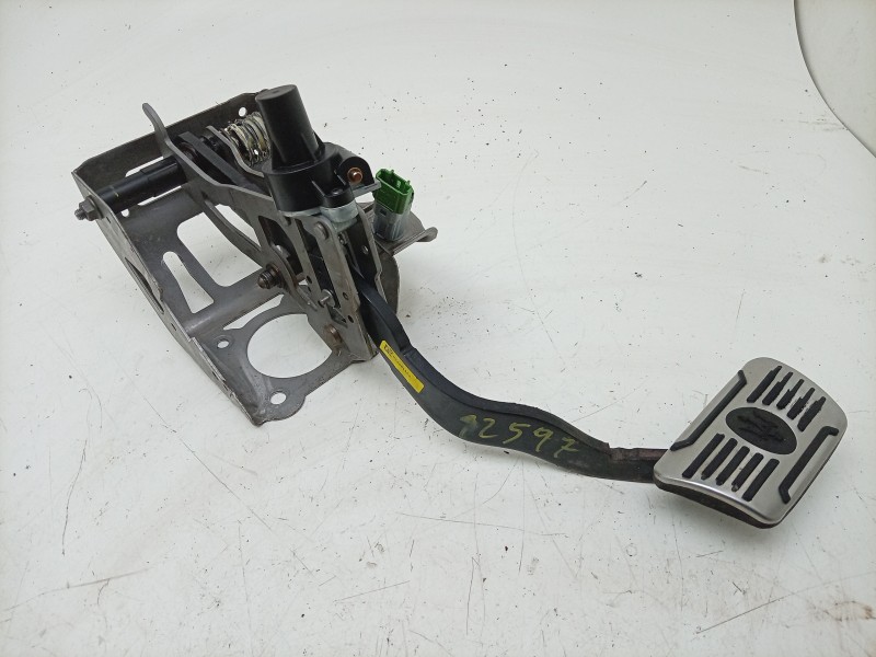 Recambio de pedal freno para maserati ghibli iii (m157) 3.0 s q4 referencia OEM IAM  670161878 
