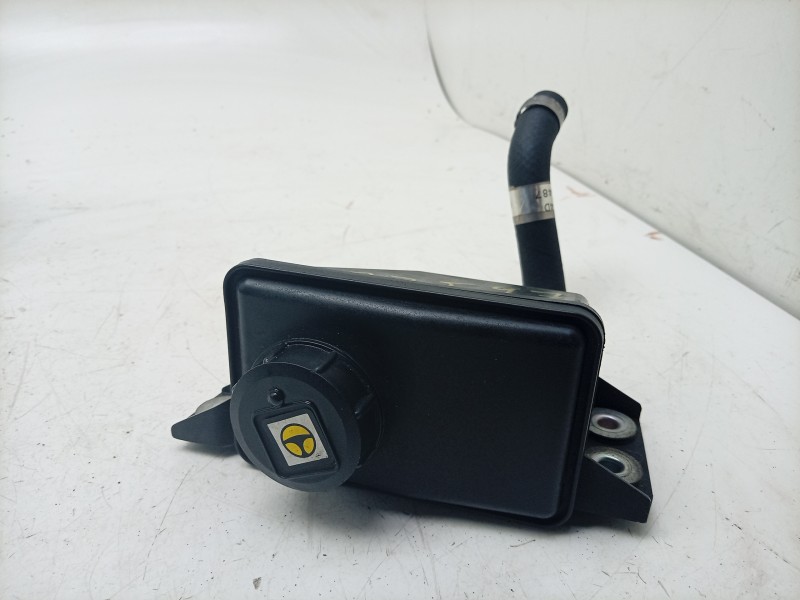 Recambio de deposito servo para maserati ghibli iii (m157) 3.0 s q4 referencia OEM IAM  670003487 