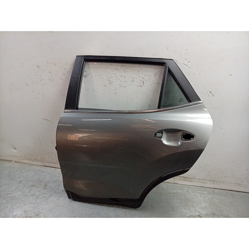 Recambio de puerta trasera izquierda para kia stonic (yb) 1.0 t-gdi eco-dynamics+ referencia OEM IAM  77003H8401 