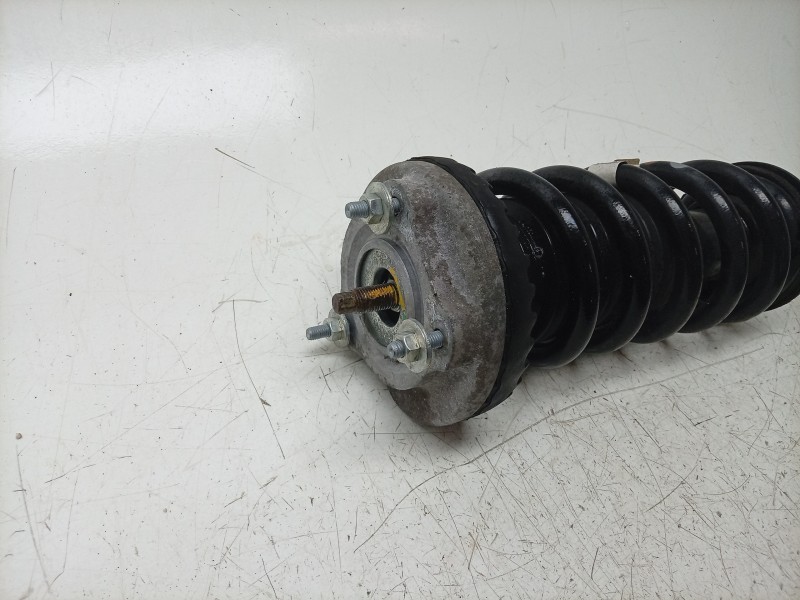 Recambio de amortiguador delantero izquierdo para maserati ghibli iii (m157) 3.0 s q4 referencia OEM IAM  670008111 