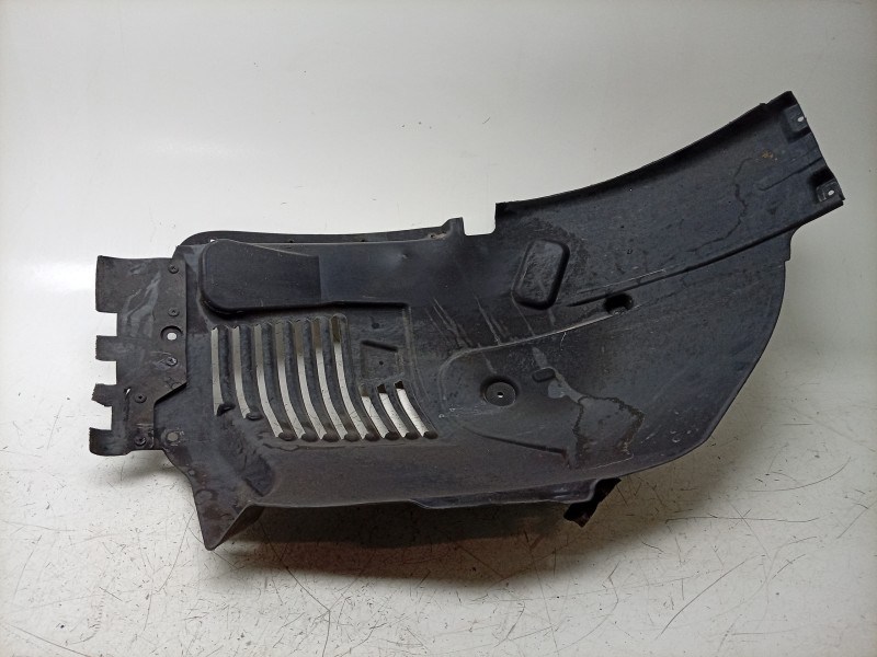 Recambio de paso rueda delantero izquierdo para maserati ghibli iii (m157) 3.0 s q4 referencia OEM IAM  670005833 