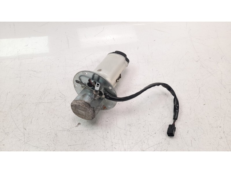 Recambio de bomba combustible para kawasaki zzr 1400 referencia OEM IAM 490400014  