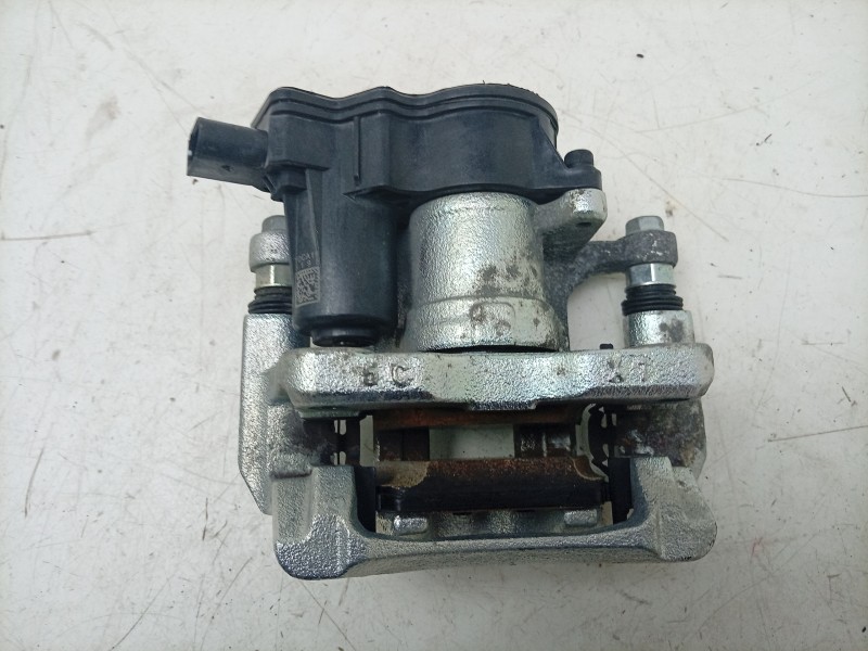 Recambio de pinza de freno trasera derecha para hyundai inster ax referencia OEM IAM  58230GX500 