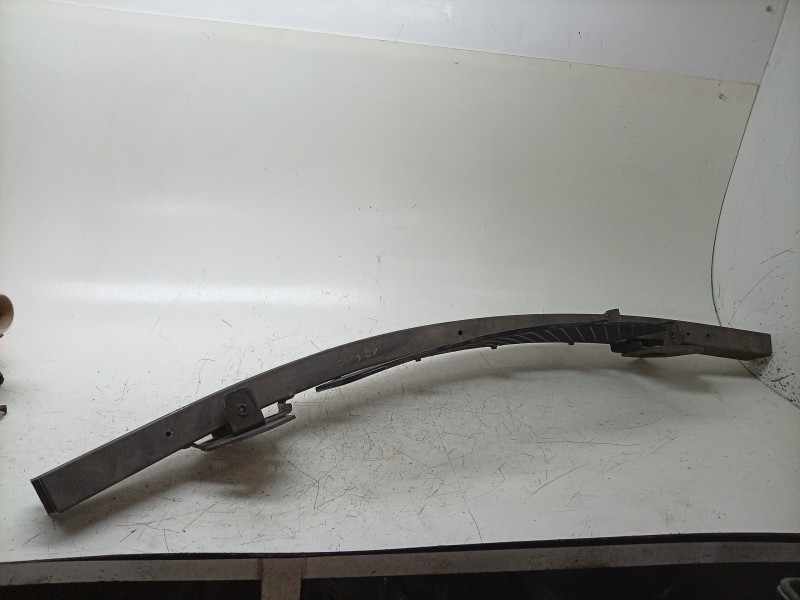 Recambio de travesaño superior para maserati ghibli iii (m157) 3.0 s q4 referencia OEM IAM  673004367 