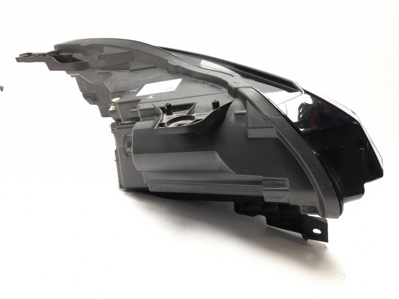 Recambio de faro izquierdo para renault captur ii (hf_) 1.0 tce 90 eco-g (hfm6) referencia OEM IAM  260608054R 10118150002/1101E