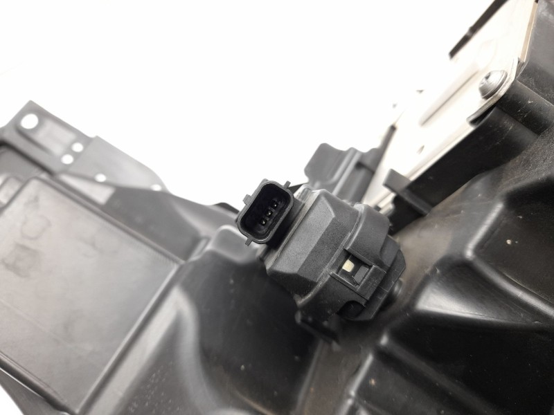 Recambio de faro izquierdo para renault captur ii (hf_) 1.0 tce 90 eco-g (hfm6) referencia OEM IAM  260608054R 10118150002/1101E