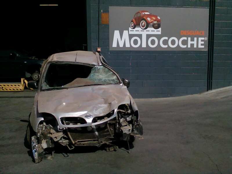 nissan micra (k11) del año 2001