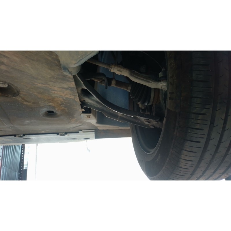 Recambio de brazo suspension inferior delantero derecho para renault captur ii (hf_) tce 90 (hfm6) referencia OEM IAM   