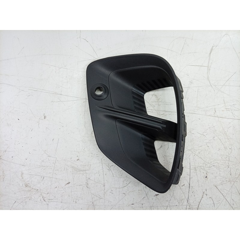 Recambio de rejilla paragolpes izquierda para renault captur ii (hf_) 1.0 tce 90 eco-g (hfm6) referencia OEM IAM  261A31728R 