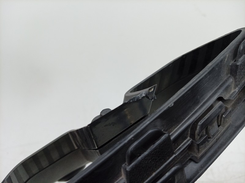 Recambio de rejilla paragolpes izquierda para renault captur ii (hf_) 1.0 tce 90 eco-g (hfm6) referencia OEM IAM  261A31728R 