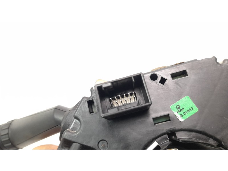 Recambio de mando multifuncion para jeep renegade 1.0 t-gdi cat referencia OEM IAM 735698101  