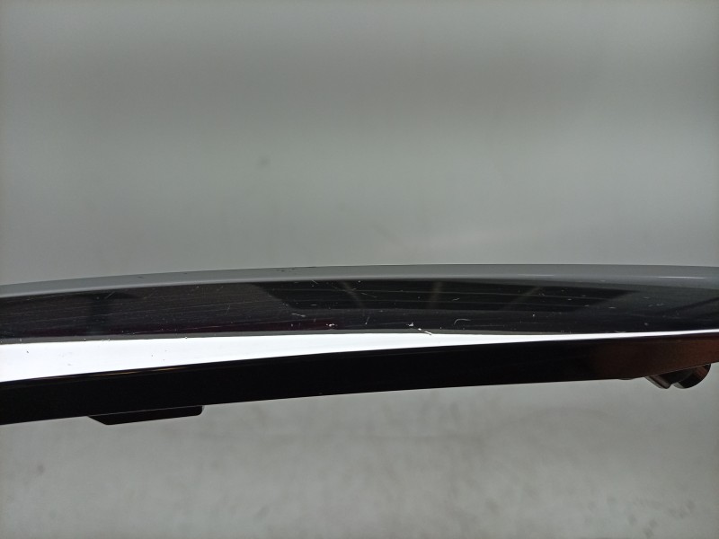 Recambio de moldura bajo faro derecho para renault captur ii (hf_) 1.0 tce 90 eco-g (hfm6) referencia OEM IAM  620747303R 