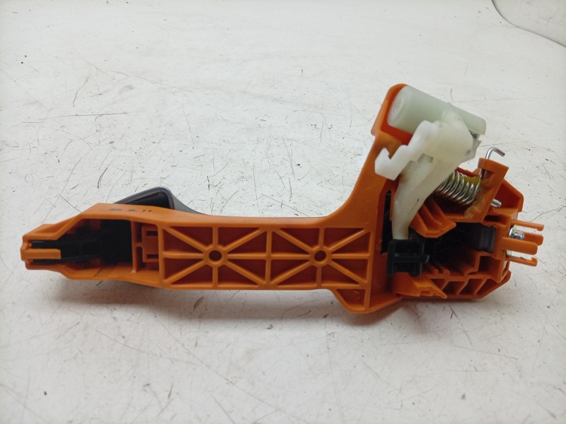Recambio de maneta exterior trasera derecha para kia stonic (yb) 1.0 t-gdi eco-dynamics+ referencia OEM IAM  83661H8000 