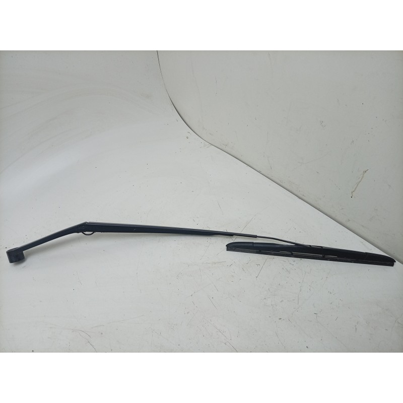 Recambio de brazo limpia delantero derecho para kia stonic (yb) 1.0 t-gdi eco-dynamics+ referencia OEM IAM  98321H8000 