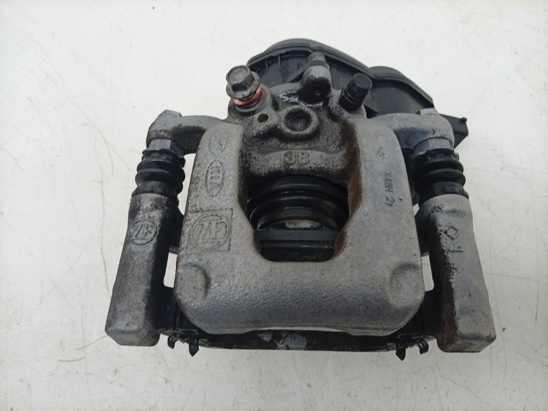 Recambio de pinza de freno trasera derecha para kia sportage (nq5) drive referencia OEM IAM  58230N7600 