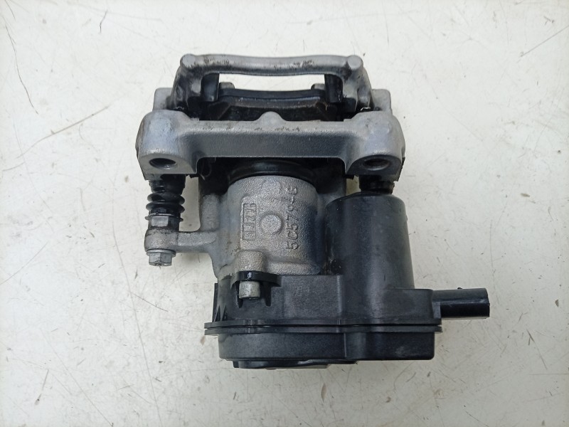 Recambio de pinza de freno trasera derecha para kia sportage (nq5) drive referencia OEM IAM  58230N7600 
