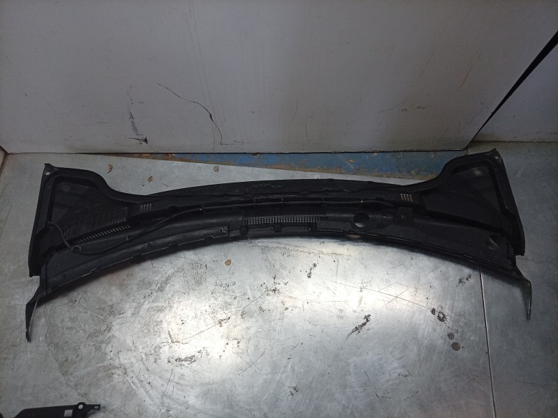 Recambio de torpedo para kia stonic (yb) 1.0 t-gdi referencia OEM IAM  86165H8150 
