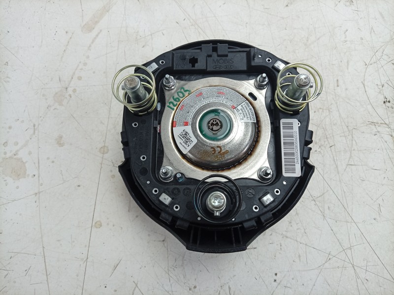 Recambio de kit airbag para kia stonic (yb) 1.0 t-gdi eco-dynamics+ referencia OEM IAM  80100H8300 