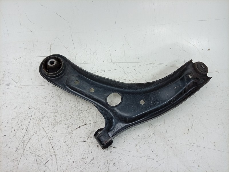 Recambio de brazo suspension inferior delantero derecho para kia stonic (yb) 1.0 t-gdi eco-dynamics+ referencia OEM IAM  54501H8