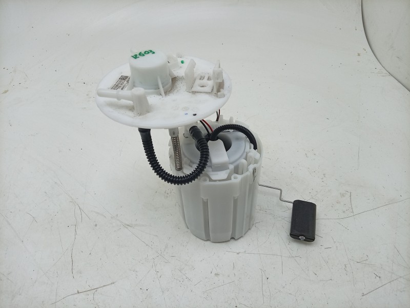 Recambio de bomba combustible para kia stonic (yb) 1.0 t-gdi eco-dynamics+ referencia OEM IAM  31110H8600 