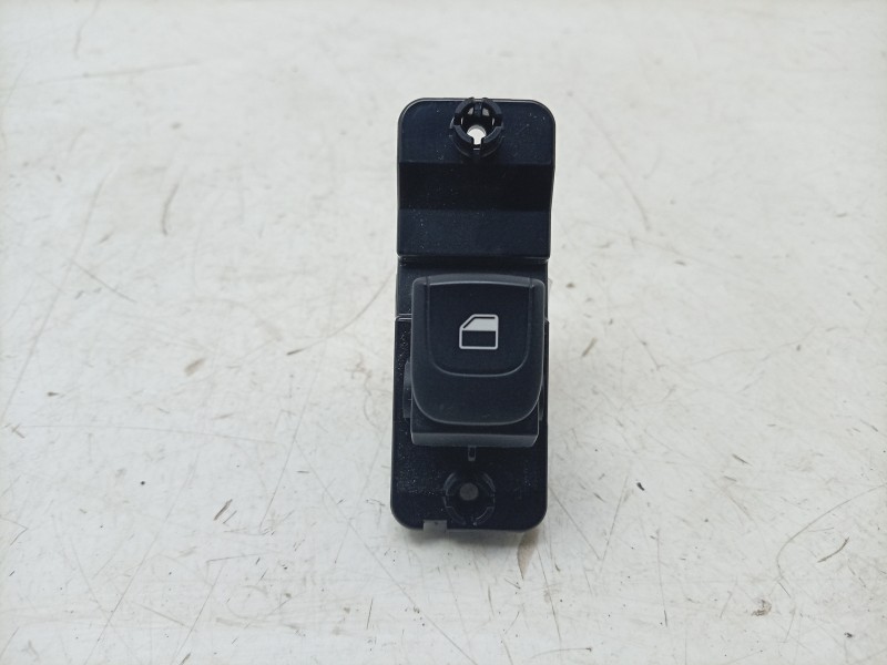 Recambio de mando elevalunas trasero derecho para kia stonic (yb) 1.0 t-gdi eco-dynamics+ referencia OEM IAM  93576H8000WK 