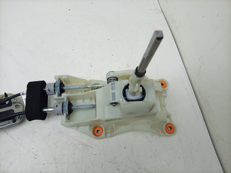Recambio de palanca cambio para kia stonic (yb) 1.0 t-gdi eco-dynamics+ referencia OEM IAM  43700H8350 