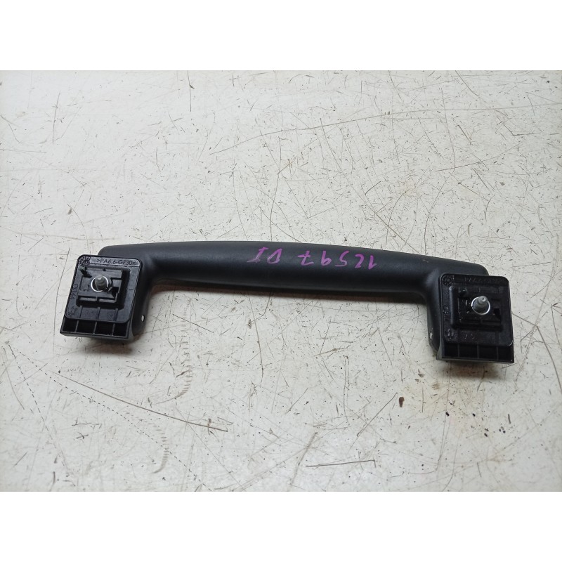 Recambio de asidero techo delantero izquierdo para maserati ghibli iii (m157) 3.0 s q4 referencia OEM IAM  670024685 