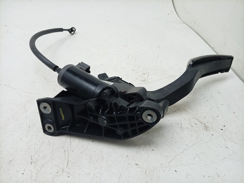 Recambio de potenciometro pedal para maserati ghibli iii (m157) 3.0 s q4 referencia OEM IAM 6PV93396609 04861716AD 
