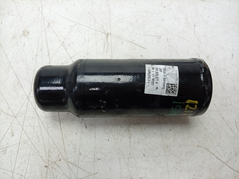 Recambio de filtros para porsche taycan (y1a) 4s referencia OEM IAM  992820077A 