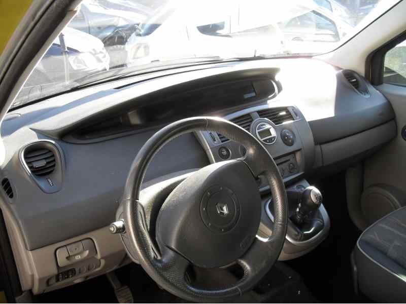 renault scenic ii del año 2003