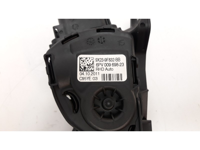 Recambio de potenciometro pedal para jaguar xf 2.2 diesel luxury referencia OEM IAM 9X239F832BB 6PV009698 