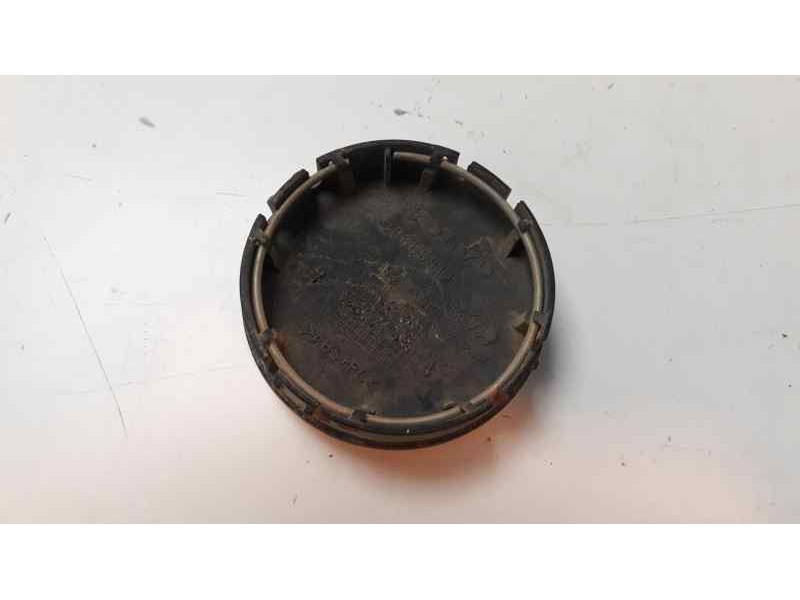 Recambio de tapacubos para volvo v40 referencia OEM IAM 30666913  