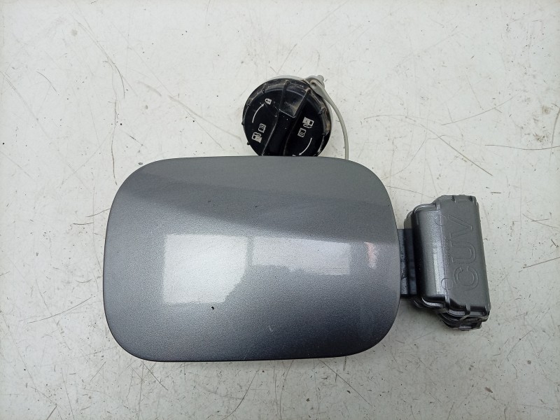 Recambio de tapa exterior combustible para kia stonic (yb) 1.0 t-gdi eco-dynamics+ referencia OEM IAM  69510H8400 