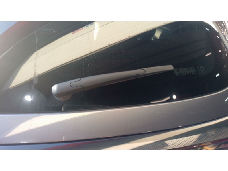 Recambio de brazo limpia trasero para ebro s400 hybrid referencia OEM IAM   