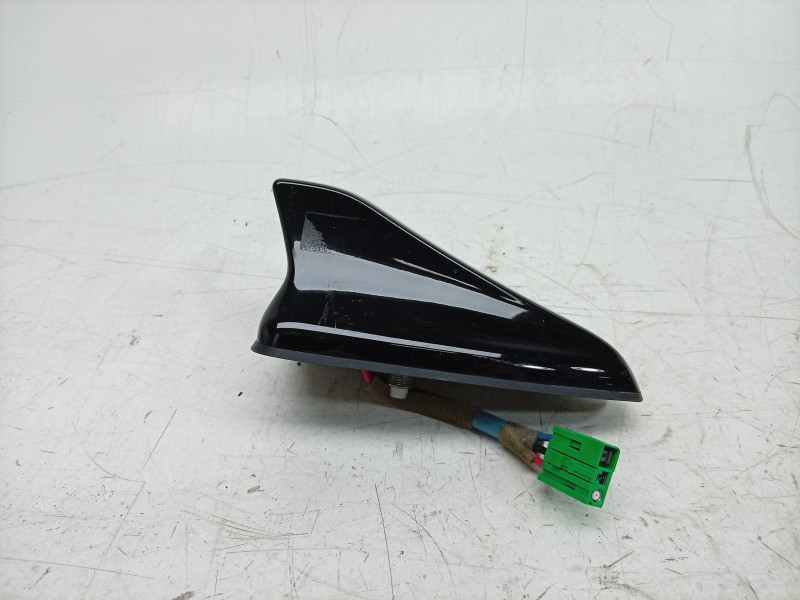 Recambio de antena para kia stonic (yb) 1.0 t-gdi eco-dynamics+ referencia OEM IAM  96210H8010 