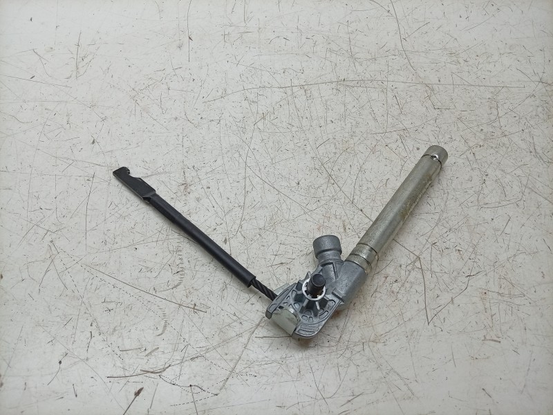 Recambio de pretensor airbag derecho para maserati ghibli iii (m157) 3.0 s q4 referencia OEM IAM  670001427 