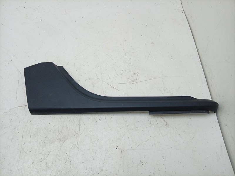 Recambio de moldura para porsche taycan (y1a) 4s referencia OEM IAM  9J1858793 