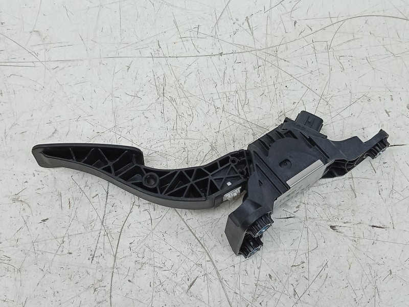 Recambio de potenciometro pedal para kia stonic (yb) 1.0 t-gdi eco-dynamics+ referencia OEM IAM  32700F2310 