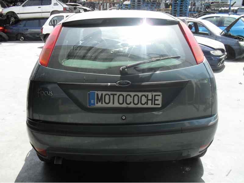 ford focus berlina (cak) del año 2002