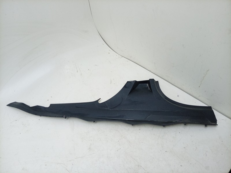 Recambio de moldura para porsche taycan (y1a) 4s referencia OEM IAM  9J1863042 