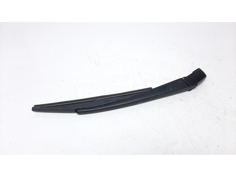 Recambio de brazo limpia trasero para suzuki vitara 1.6 ddis comfort 4x4 referencia OEM IAM 3882154G10000  