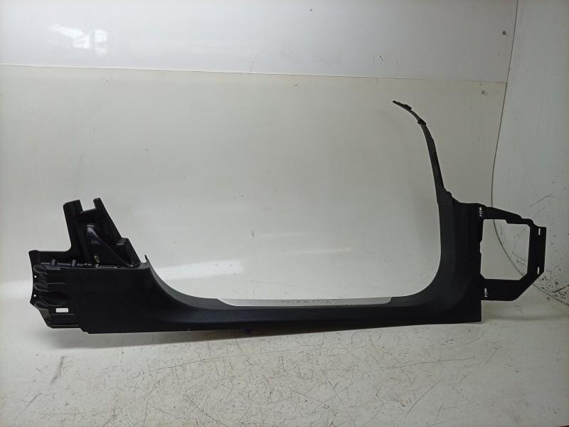 Recambio de moldura para porsche taycan (y1a) 4s referencia OEM IAM  9J1863381 